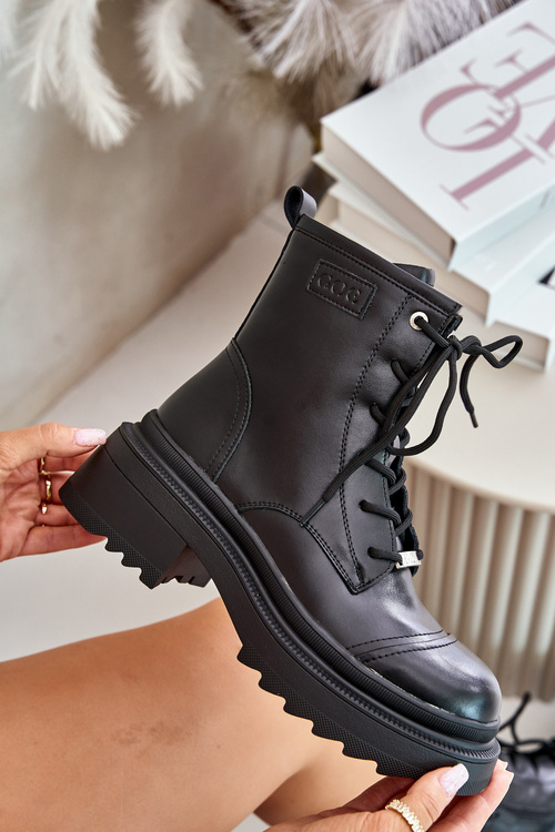 Жіночі теплі шкіряні ботильйони чорні Goe OO2N4115-W2