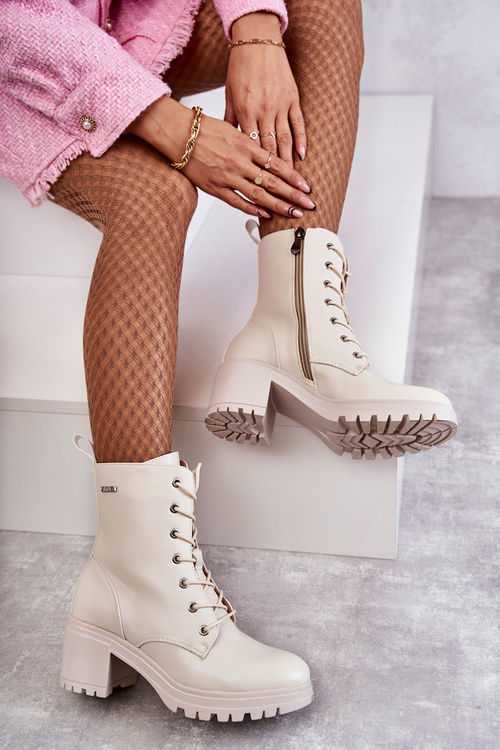 Жіночі теплі черевики на високому каблуці світло-бежеві Grethe