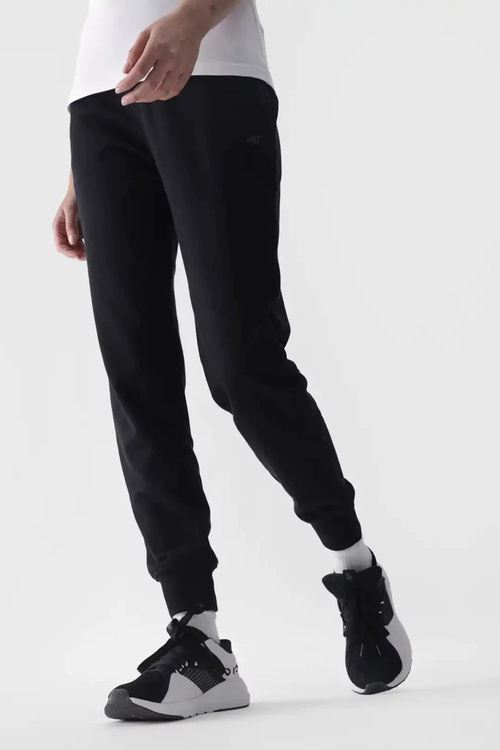 Жіночі спортивні штани Joggery 4F чорні 4FWMM00TTROF0945-20S