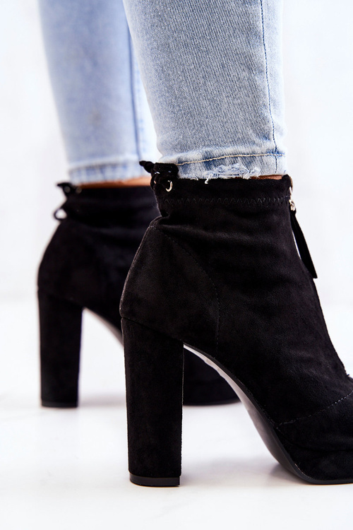 Замшеві чоботи на блискавці Black Donnita