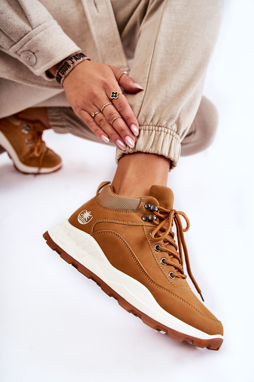 Жіноче тепле трекінгове взуття Trappers Camel Otto