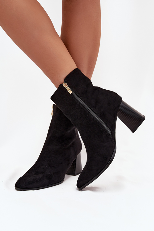 Ботильйони Для Жінок З Еко Замші На Каблуках З Замком Чорні Zelita