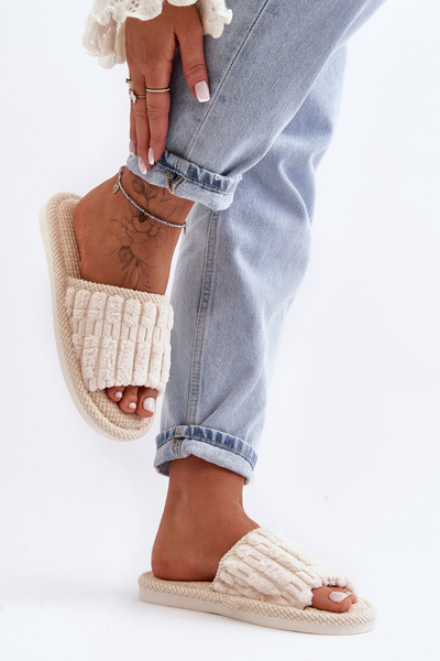 Жіночі класичні бежеві тапочки Rirovi