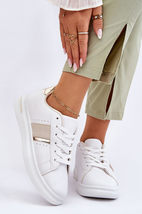 Жіночі спортивні туфлі на платформі білі Soris