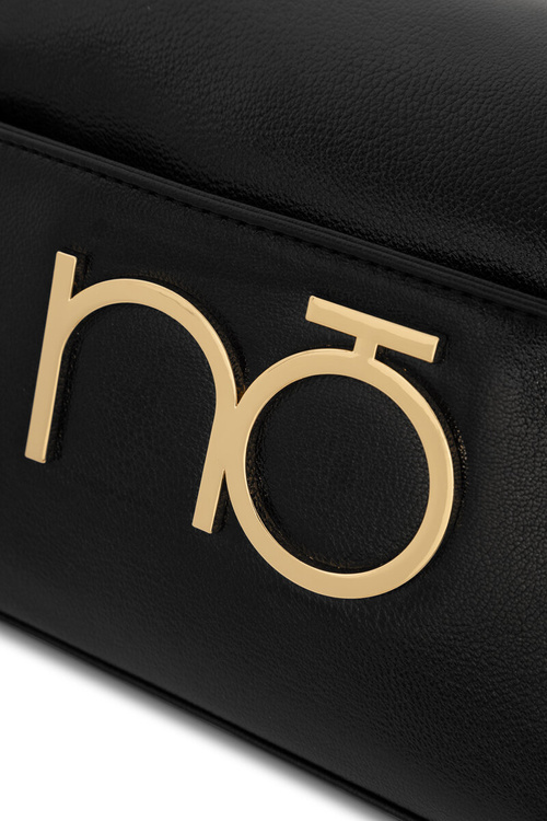 Шкіряна сумка через плече NOBO NBAG-R3020-C020 Чорна