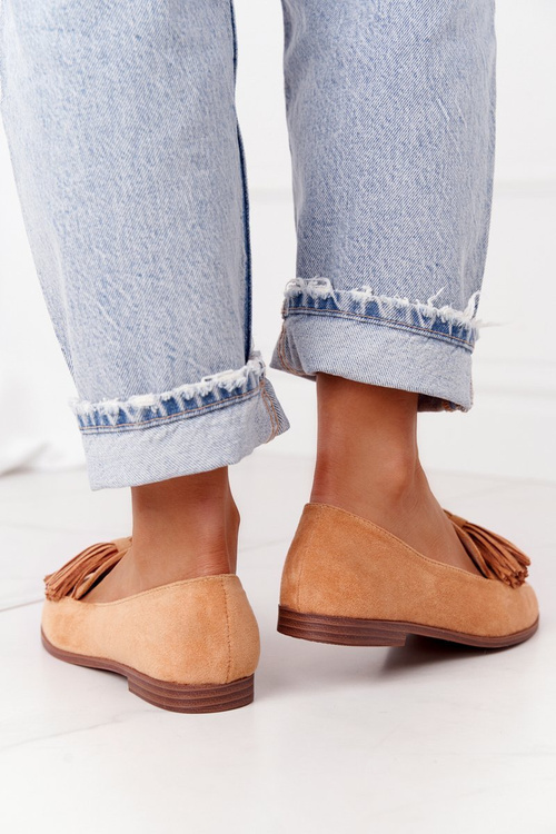 Замшеві жіночі лофери з бахромою Camel Alicante