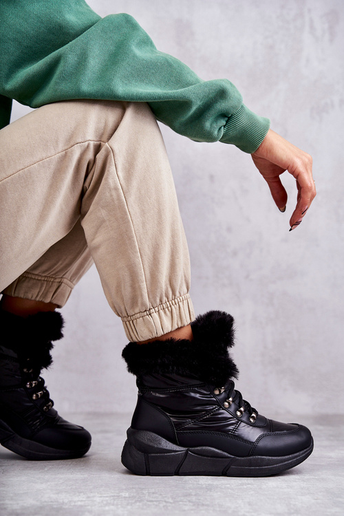 Жіночі зимові черевики на шнурівці Black Anna