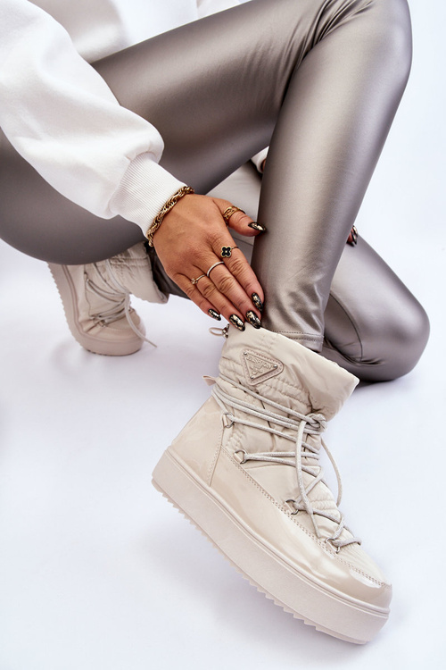 Жіночі модні зимові черевики на шнурівці світло-бежеві Carrios