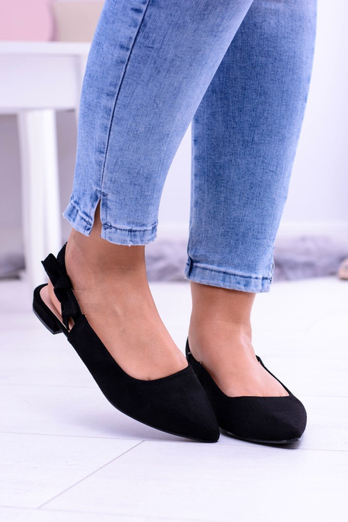 Жіночі балетки Howla з чорними шипами