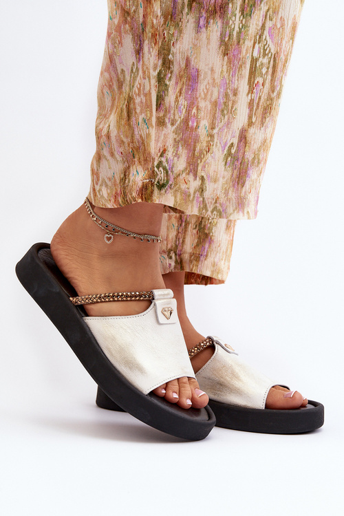 Шкіряні жіночі босоніжки Zazoo 2659/005 срібло