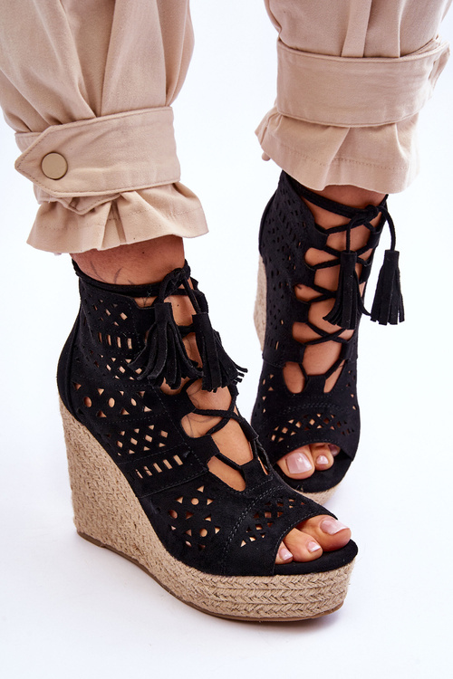 Замшеві ажурні чоботи на танкетці Чорні Berthe