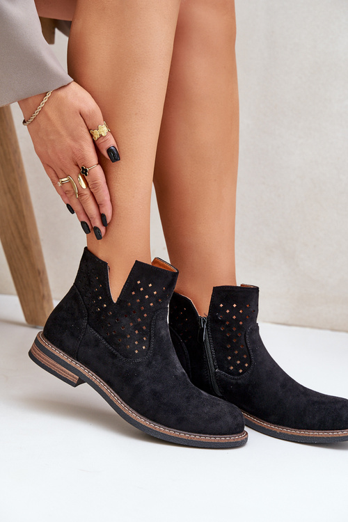 Черевики на пласкій підошві з ажурним верхом чорні Elivaya