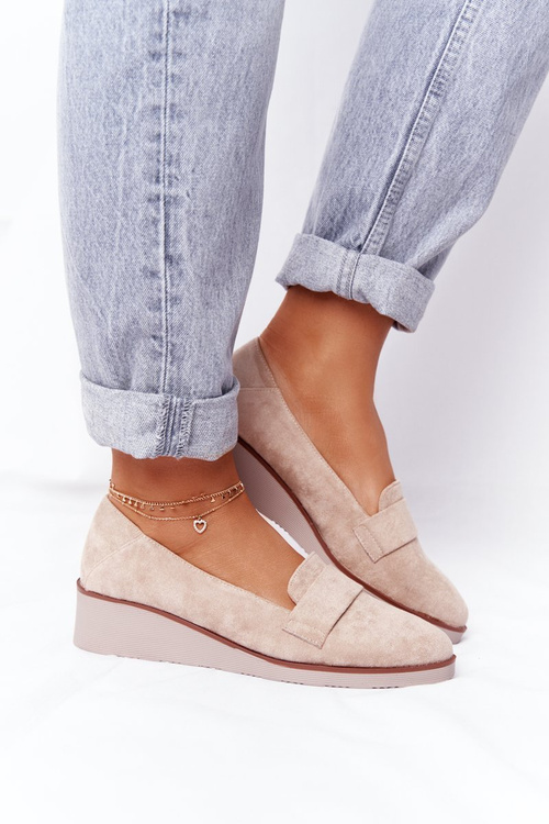 Елегантні туфлі на танкетці Vinceza 10599 Suede Beige