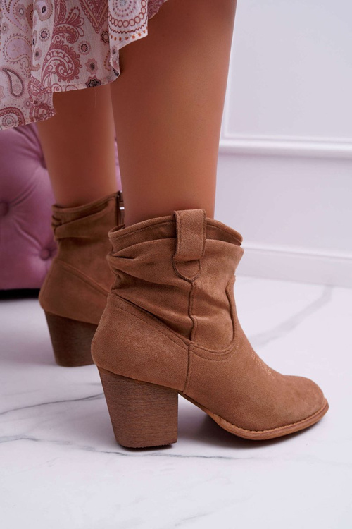 Жіночі черевики на шпильці ковбойські бежеві Maverick