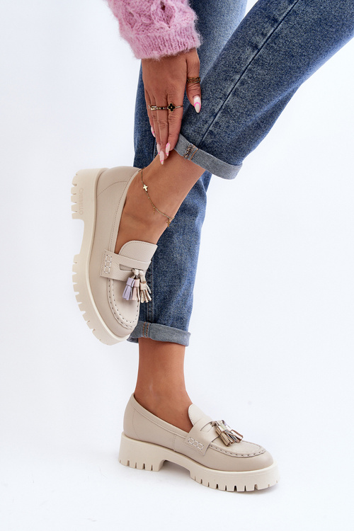 Жіночі шкіряні мокасини з декором CheBello 4369 Бежеві