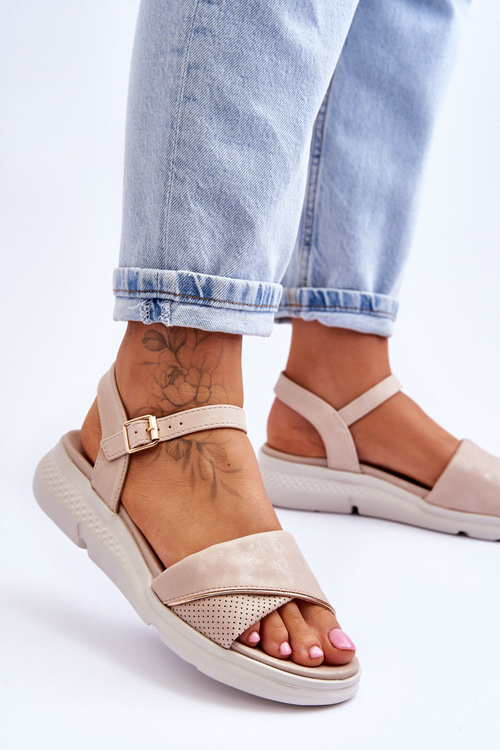 Жіночі комфортні босоніжки на танкетці голого кольору Інгрід