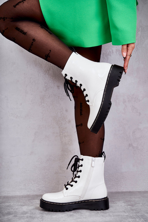 Жіночі черевики на плоскому ходу білі Kognito