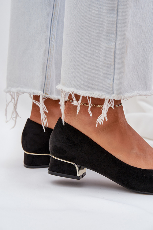 Туфлі На Низькому Каблуку І Загостреними Носами Чорні Terilara