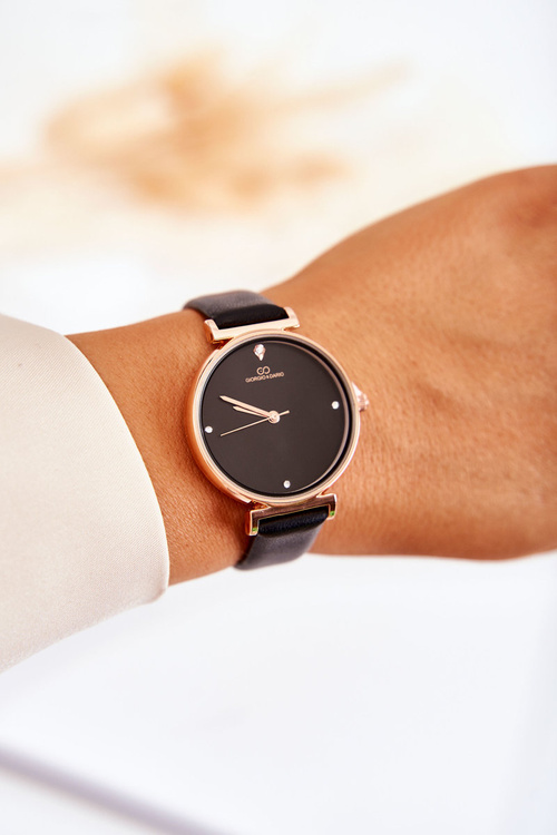 Жіночий класичний годинник на шкіряному ремінці Giorgio & Dario Black