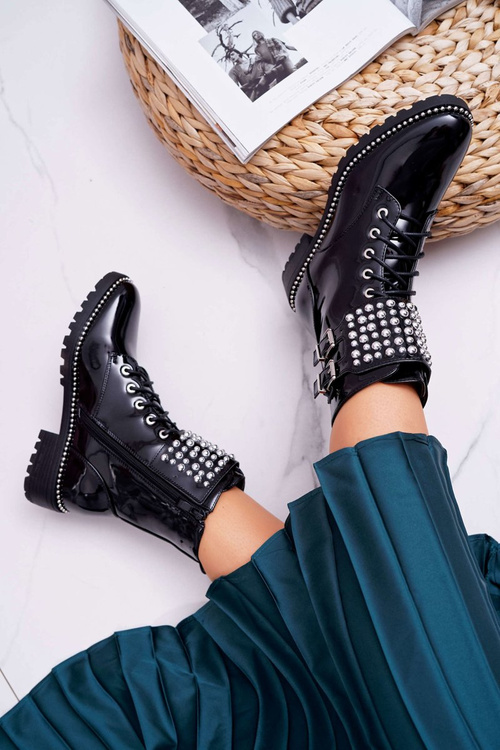 Жіночі військові лаковані черевики на плоскій підошві чорні Bemmer