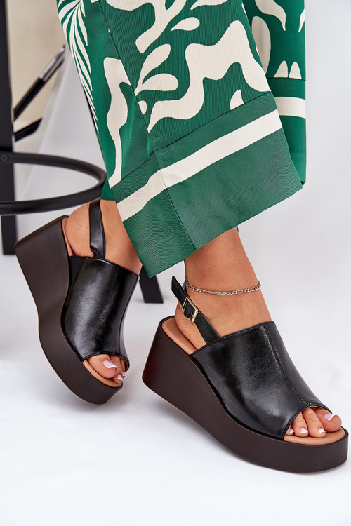 Жіночі Сандалі З Еко Шкіри На Платформі І Каблуках Чорні Leaniria