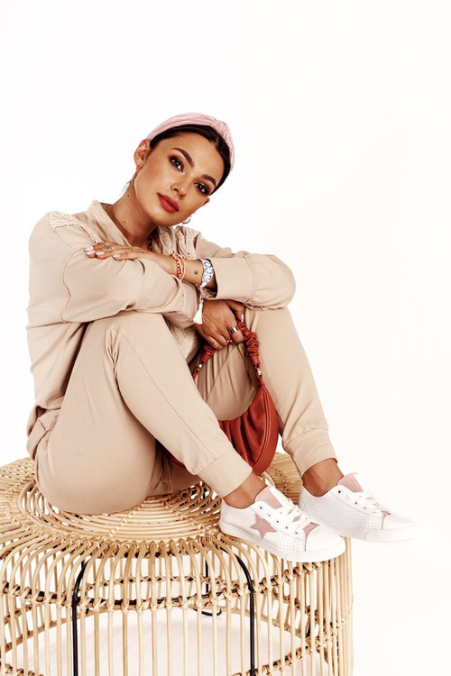 Жіночі шкіряні кросівки із зіркою BIG STAR DD274691 біло-рожеві