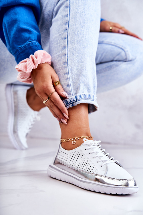 Жіночі ажурні туфлі на платформі Deloren білі