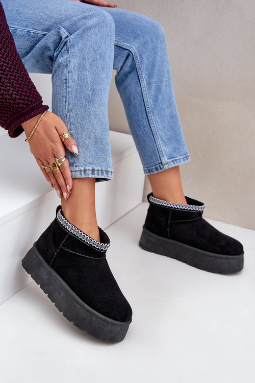 Снігоступи на платформі з декоративною вишивкою чорні Heslania