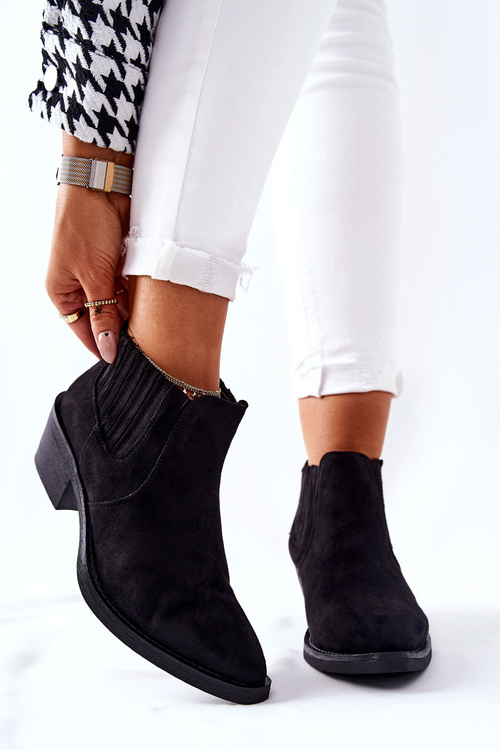 Замшеві чоботи чорні Assanella