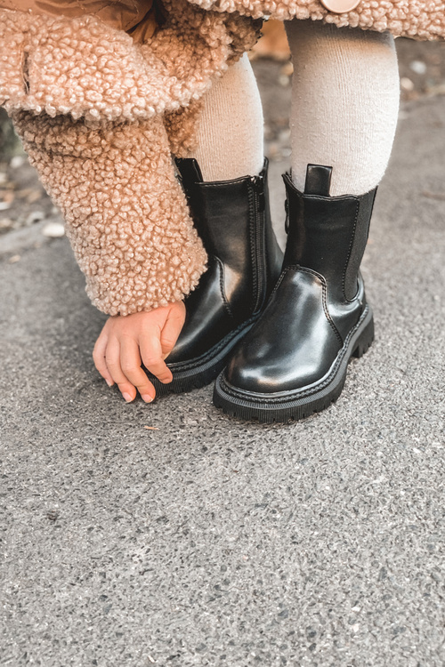 Чоботи дитячі утеплені Aletris чорного кольору