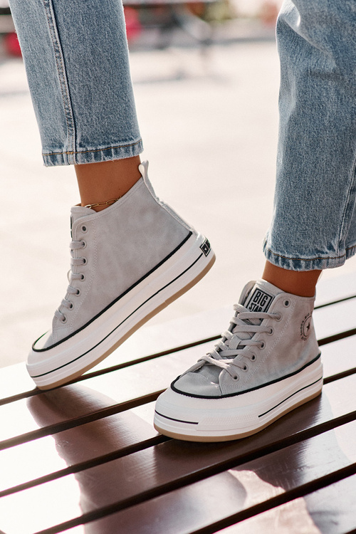 Теплі жіночі кросівки на платформі з еко шкіри Big Star OO274069 Сині