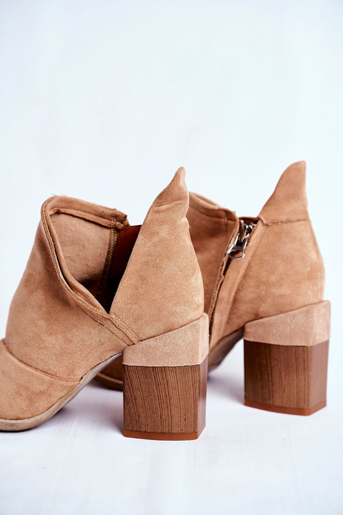 Жіночі черевики на високих чобітках Beige Meliori з обробкою