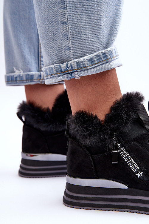 Пухнаста спортивна взуття на платформі Black Jamarie