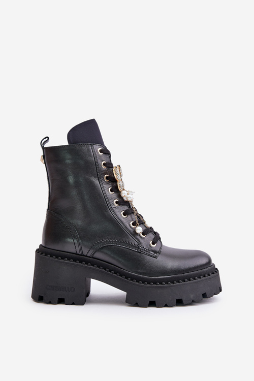 Шкіряні робочі ботильйони жіночі з метеликом чорні CheBello 4590