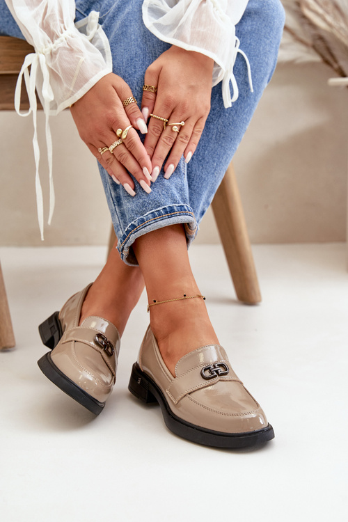 Лаковані жіночі мокасини з натуральної шкіри хакі Vinceza 58409