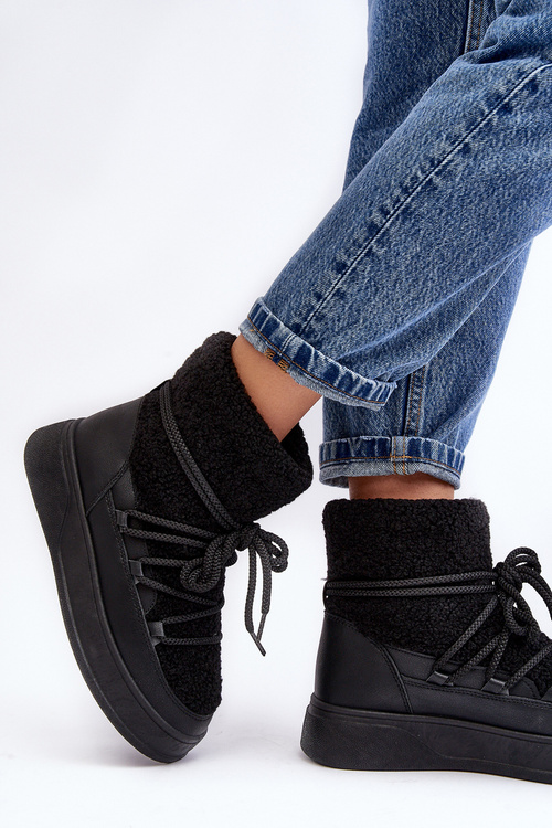 Жіночі зимові черевики на платформі чорні Ahatissa