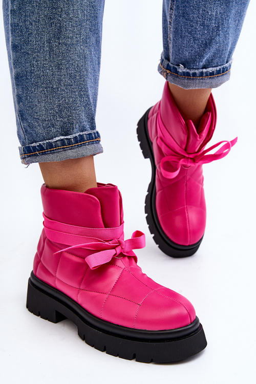 Жіночі черевики зі стьобаною шнурівкою рожеві Bizzanti