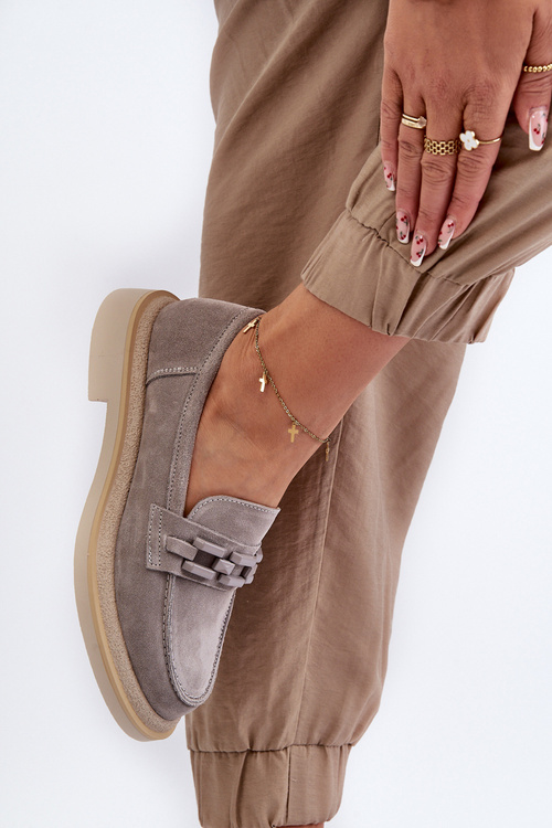 Жіночі замшеві мокасини на плоскій каблуці з декором D&A TW101 сірі