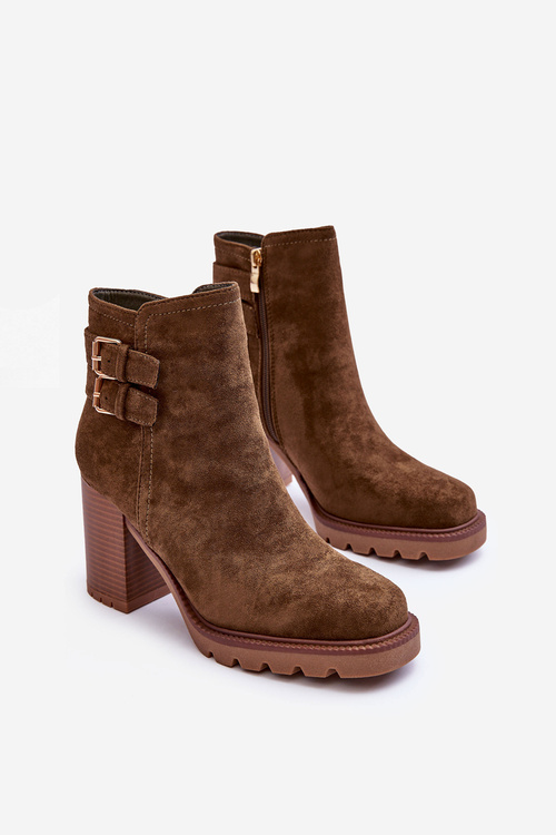 Замшеві чоботи на підборах оливкового кольору Makeline