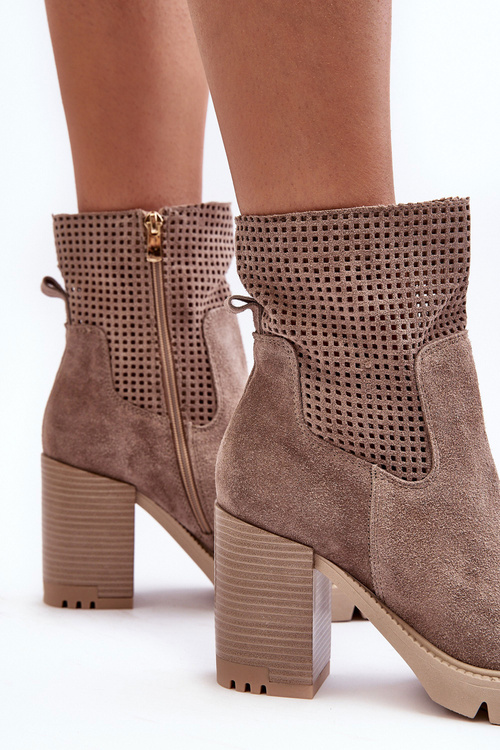 Жіночі шкіряні ботильйони Beige Lewski 3386