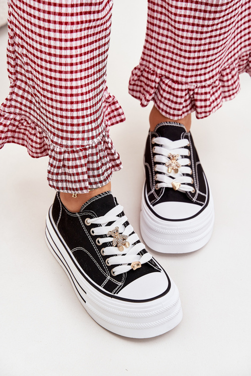 Жіночі Кросівки На Платформі З Золотими Прищіпками Чорні Fiorina