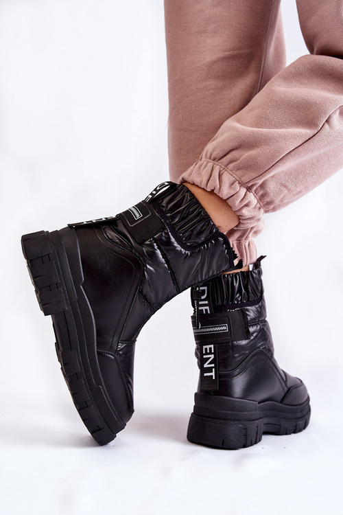 Зручні жіночі зимові черевики Elodia чорного кольору