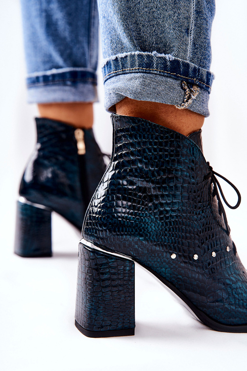 Жіночі шкіряні чоботи на каблуці Зелені Neliko