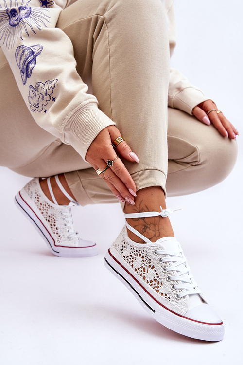 Жіночі мереживні текстильні кросівки White Fergo