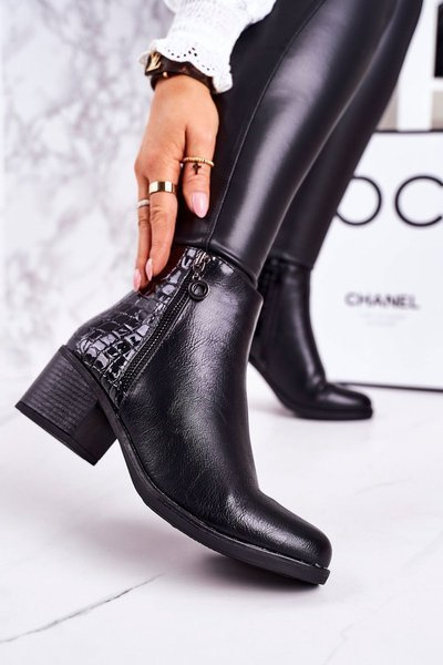 Жіночі утеплені чоботи на каблуці з тваринним принтом, чорні Confidence