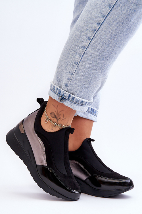 Жіночі сліпони на танкетці чорно-сріблясті Farro