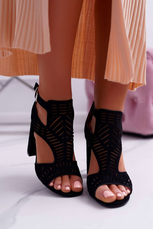 Жіночі босоніжки на шпильці з відкритим носком, чорні Carmelita