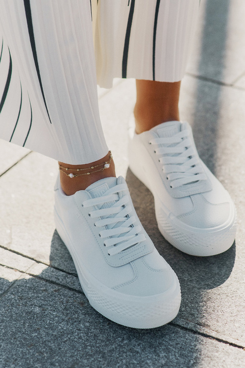 Жіночі Кросівки На Платформі Big Star RR274337 Білі