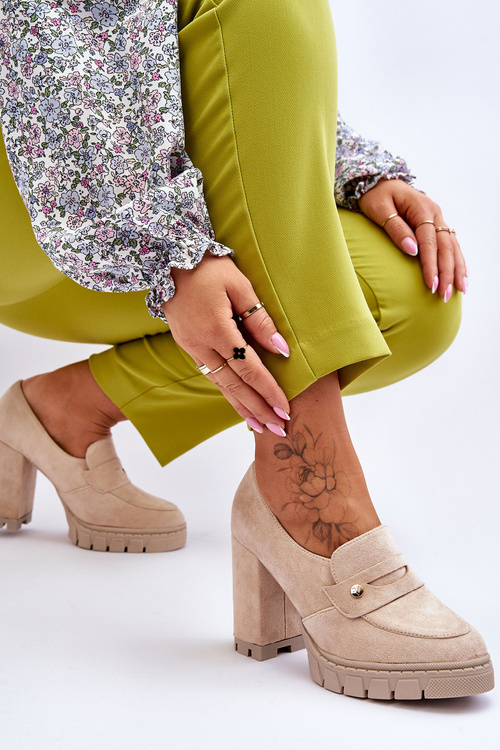 Елегантні замшеві туфлі на високих підборах бежеві Mintore