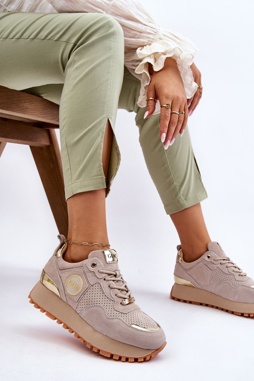 Жіноче замшеве спортивне взуття на платформі GOE LL2N4001 бежевий